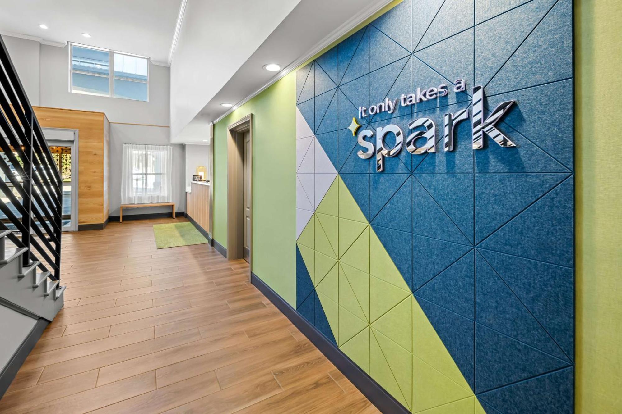 Spark By Hilton Γούντμπριτζ Εξωτερικό φωτογραφία